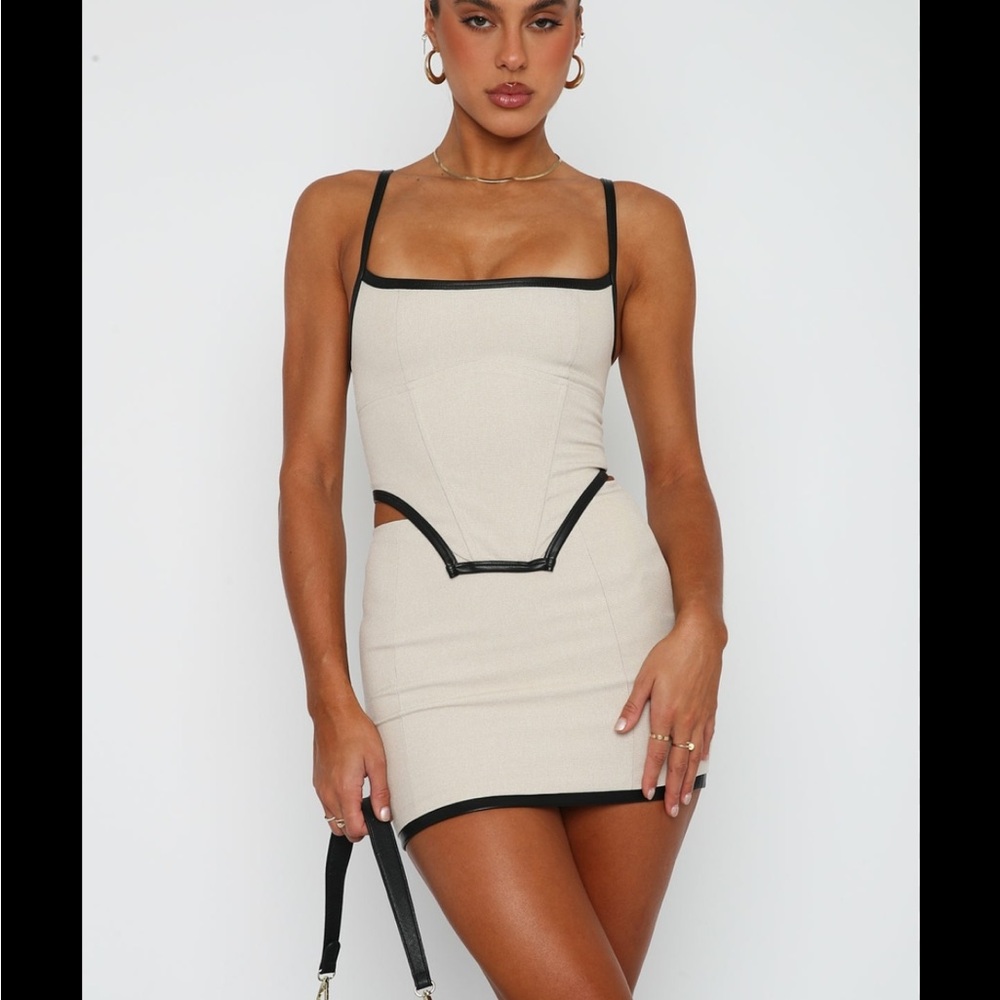White Fox Boutique Cream and Black Bodycon Skirt Set